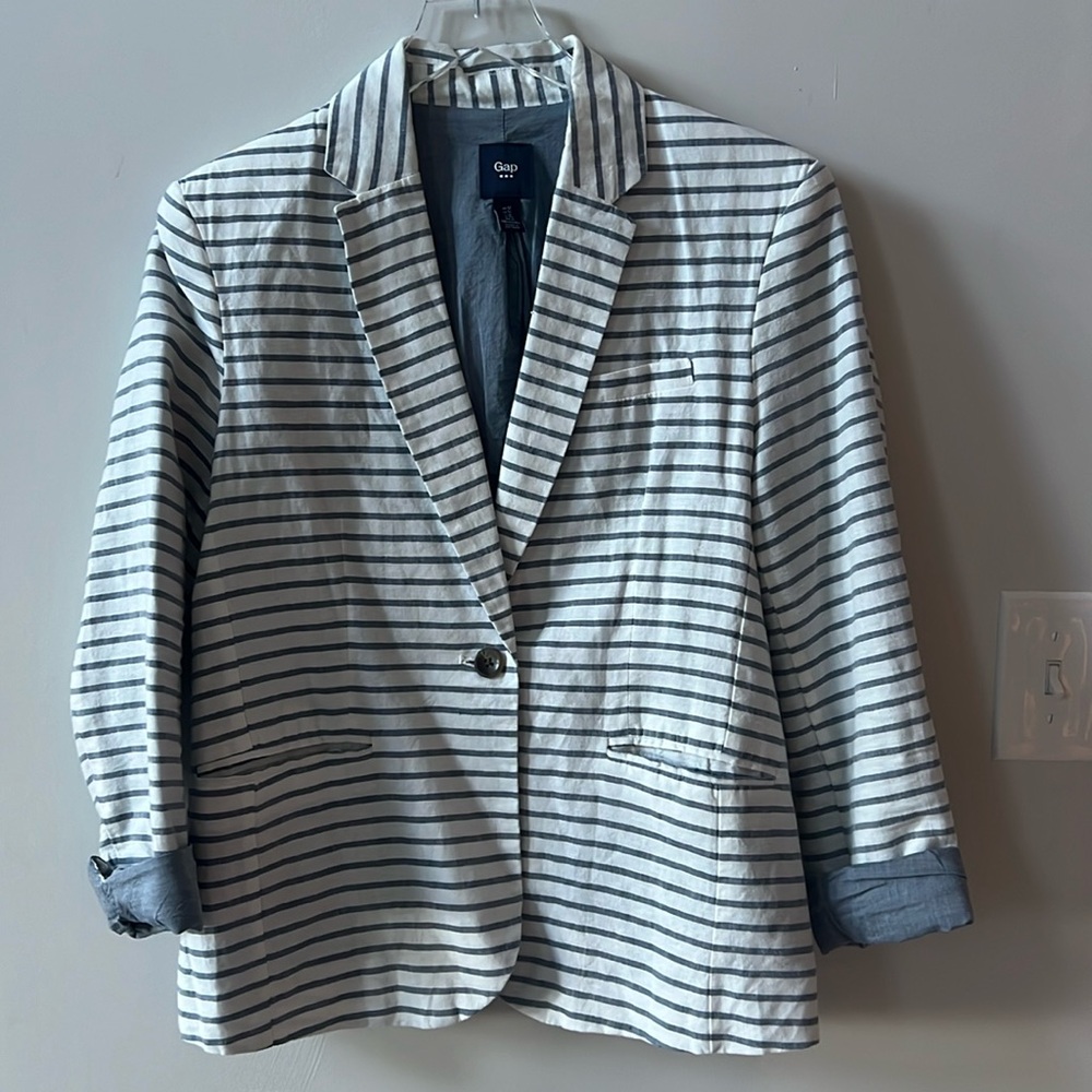 Linen Gap blazer